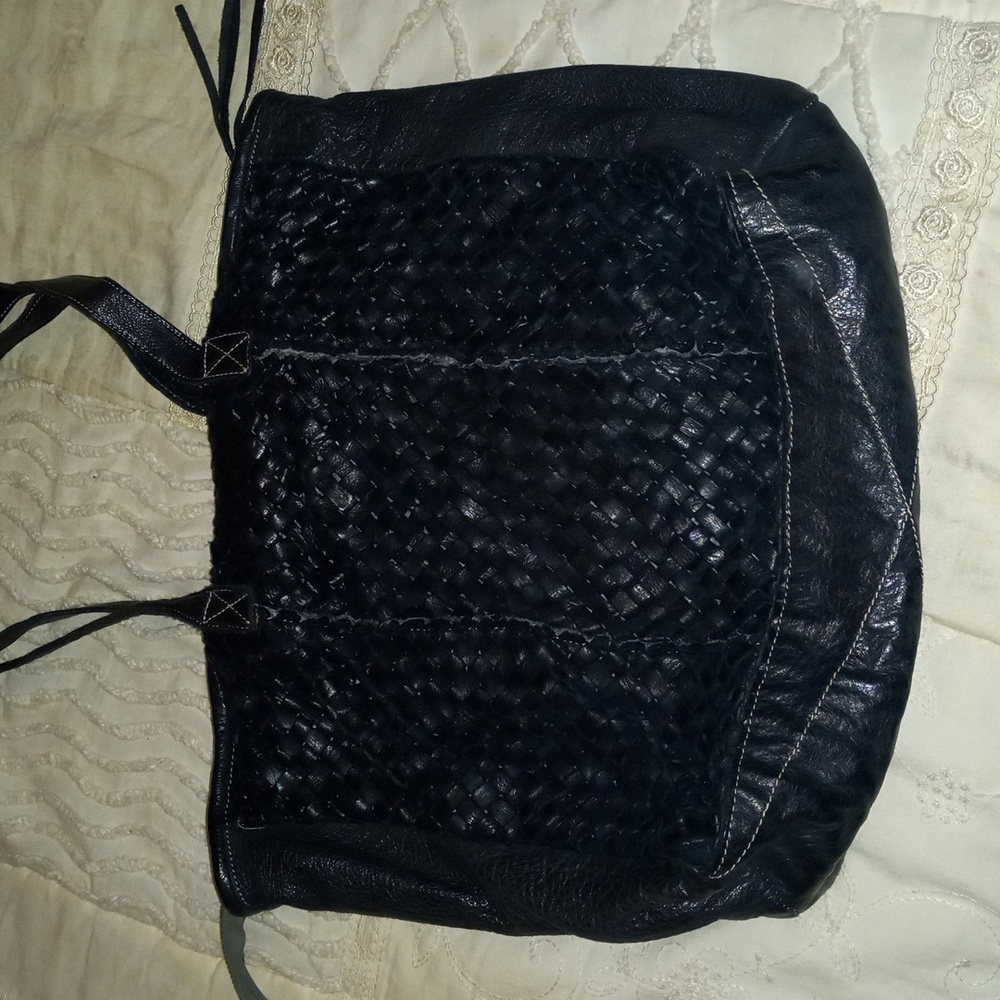 Leather Black Pebbled Weaved Shoulder Bag Purse - Picture 3 of 16